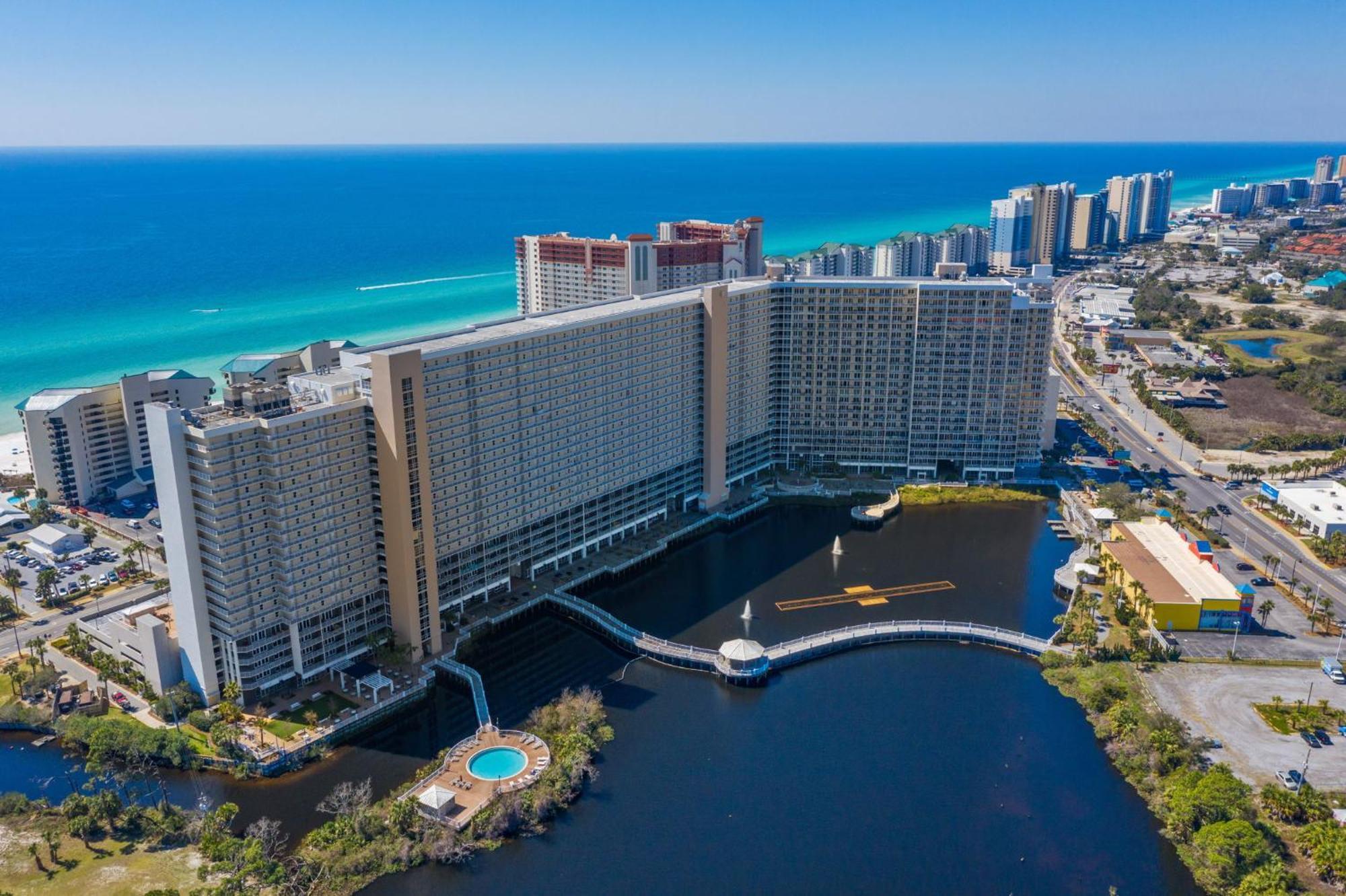 Nautical Nest At Laketown Wharf #1019 By Nautical Panama City Beach